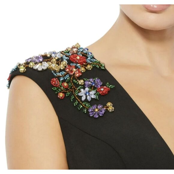 Mac Duggal Black Beaded Embellished V Neck Maxi Dress Formal Gown Sz 6 NEW - Picture 4 of 12